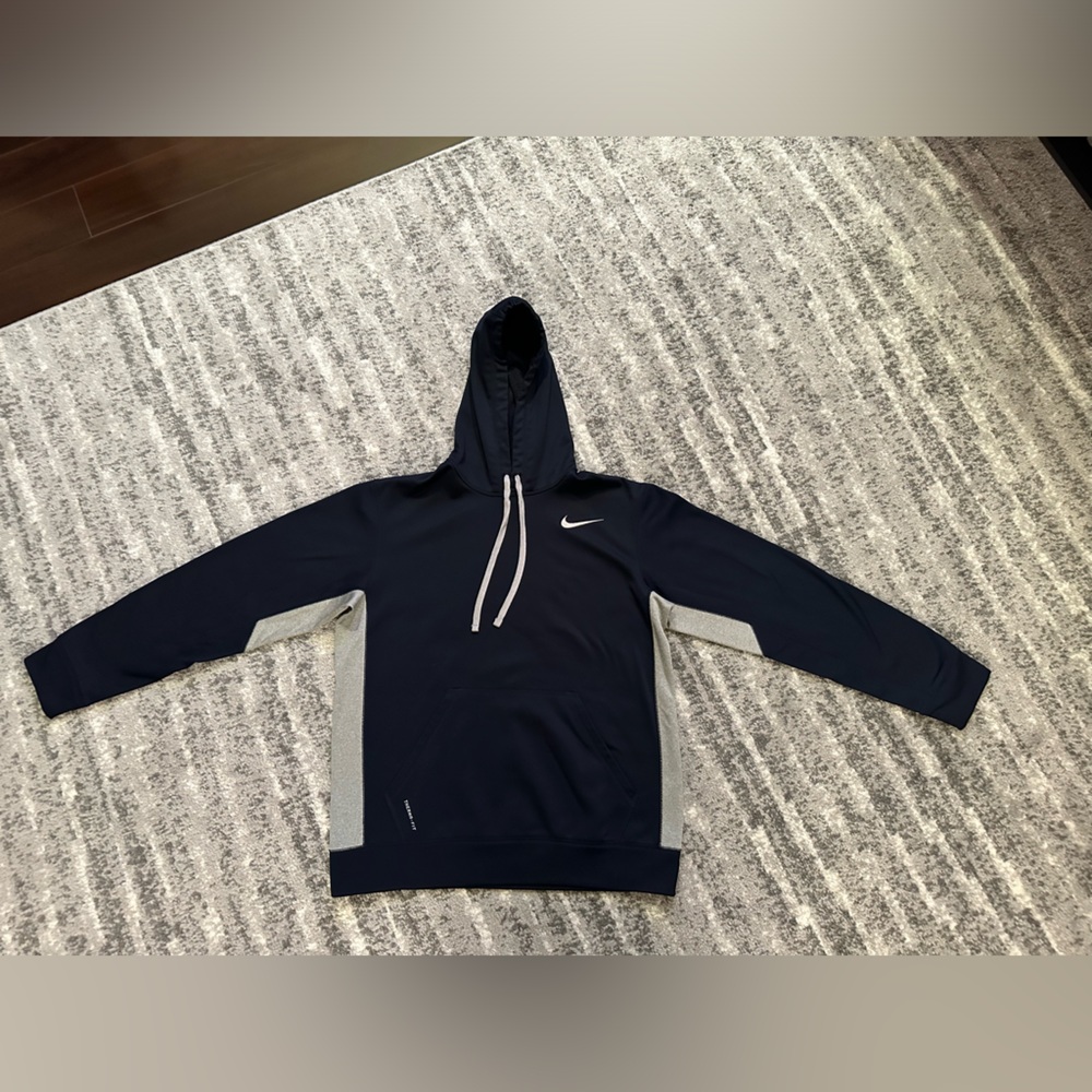 Nike Therma- FIT Hoodie